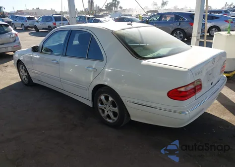 2002 Mercedes-Benz E 320 Special Edition из США, поврежденный, VIN WDBJF65J32B487983